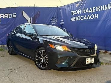 Toyota Camry: 2020 г., 2.5 л, Автомат, Бензин, Седан