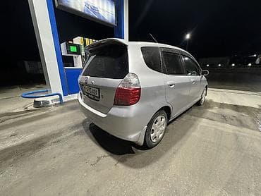 lalafo машины: Honda Fit: 2002 г., Автомат, Бензин, Хэтчбэк — 5