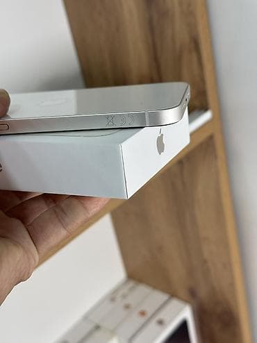 sd 128: IPhone 13, Б/у, 128 ГБ, Белый, Защитное стекло, Чехол, Кабель, 89 % — 3