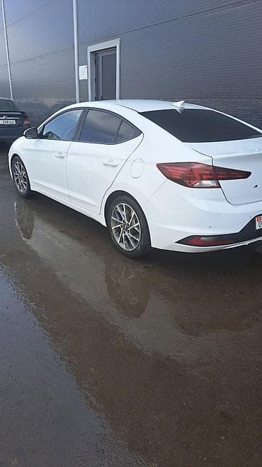eclipse cross: Hyundai Avante: 2018 г., 1.6 л, Автомат, Бензин, Седан — 4