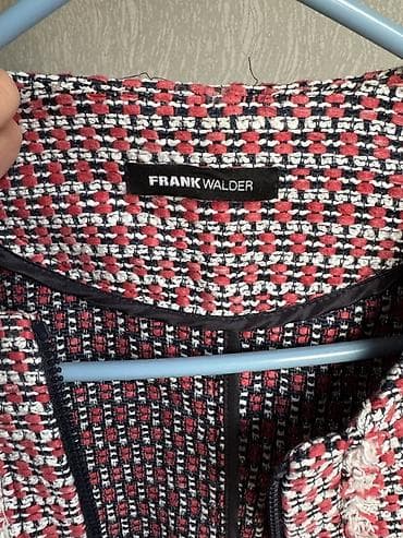 red centr: Жакет FRANK WALDER из твидовой фактурной ткани. В отличном состоянии — 3