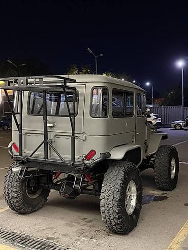 ленд крузер: Toyota Land Cruiser: 1970 г., 5 л, Механика, Бензин, Купе — 5