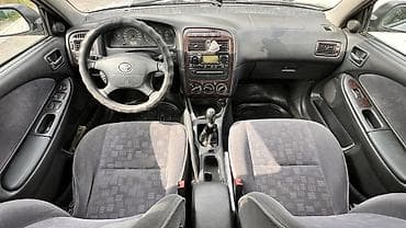 45: Toyota Avensis: 2002 г., 1.8 л, Механика, Газ, Универсал — 7