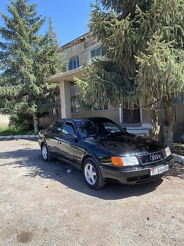 Унаа: Audi S4: 1993 г., 2 л, Кол менен иштөөчү, Бензин, Седан — 2
