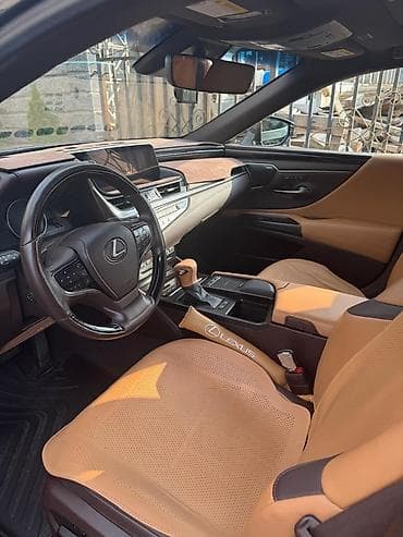 lexus 2019: Lexus ES: 2019 г., 2.5 л, Вариатор, Гибрид, Седан — 9