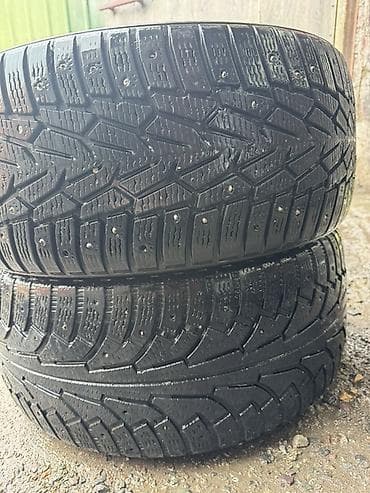 yokohama шины бишкек: 245/45r19 В хорошем состоянии в одном болене есть шнурок Цена за пару — 1