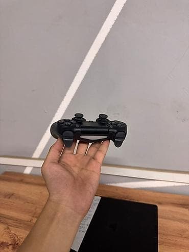 Техника и электроника: Срочно продаю!!Sony PlayStation 4 Slim (черная) Комплектация и — 4