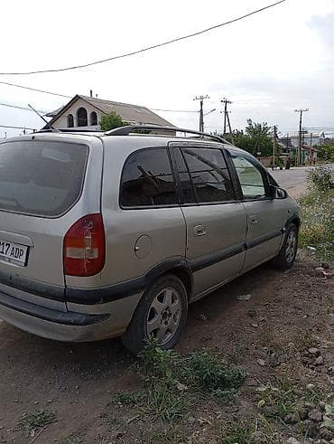 Opel Zafira: 2001 г., 1.8 л, Механика, Газ at lalafo.kg Opel Zafira: 2001 г., 1.8 л, Механика, Газ