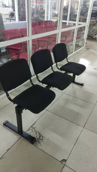 театральные стулья цена: Кресла для актовых залов 3-х и 4-х секционные. Кресла в наличии и на — 7