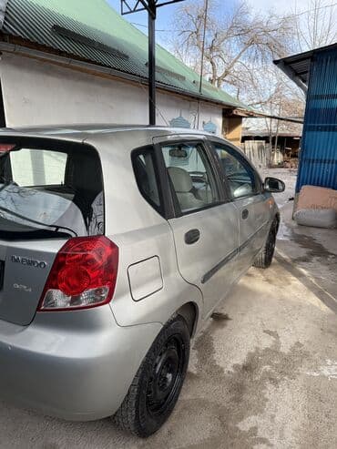 лак для машин: Daewoo Kalos: 2004 г., 1.2 л, Механика, Бензин, Хэтчбэк — 6