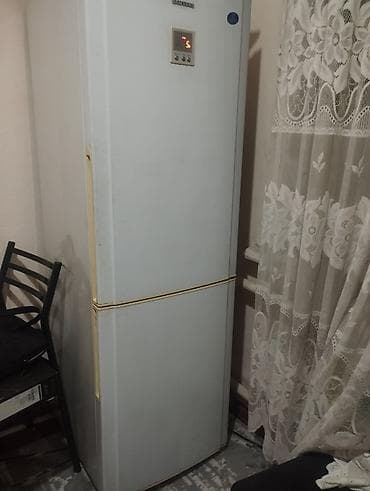 dualshock 2: Холодильник Samsung, Двухкамерный, 180 * — 3