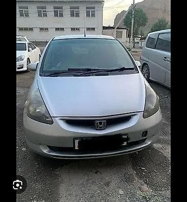 Honda Fit: 2003 г., Хэтчбэк
