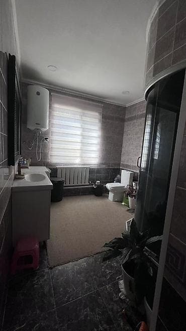 частный дом в бишкеке: 170 м², 5 комнат, Бронированные двери, Забор, огорожен, Кондиционер — 9