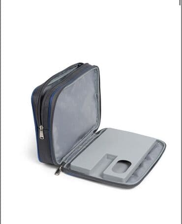 Музыкальные инструменты: Чехол для ракетка
Butterfly 
Почти новый 
Цена 800 — 1