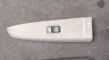 электронная машина для детей: Toyota Fortuner Кнопка стеклоподъемника, Тойота Фортунер, ПЕРЕДНЯЯ — 1