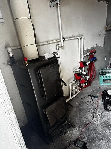 4 bedroom: Продаётся одноэтажный дом с закрытым двором. Основные характеристики — 3