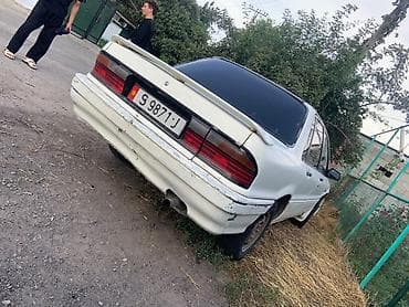 124 e500: Mitsubishi Lancer: 1988 г., 1.8 л, Механика, Бензин, Седан — 5