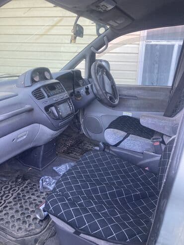 stepwgn rg: Mitsubishi Delica: 1997 г., 2.8 л, Дизель, Бус — 4