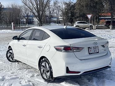 авто тесла: Hyundai Elantra: 2020 г., 1.6 л, Автомат, Гибрид, Седан — 10