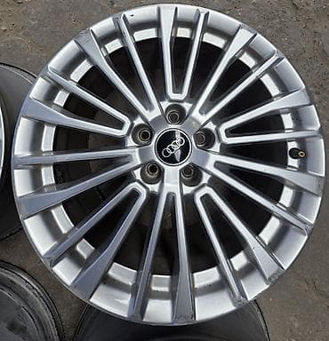 ауди диск: Литые Диски R 18 Audi, Комплект, отверстий - 5, Б/у — 4