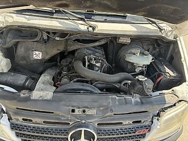 автовоз рено: Mercedes-Benz Спринтер: 2005 г., 2.2 л, Механика, Дизель, Фургон — 6