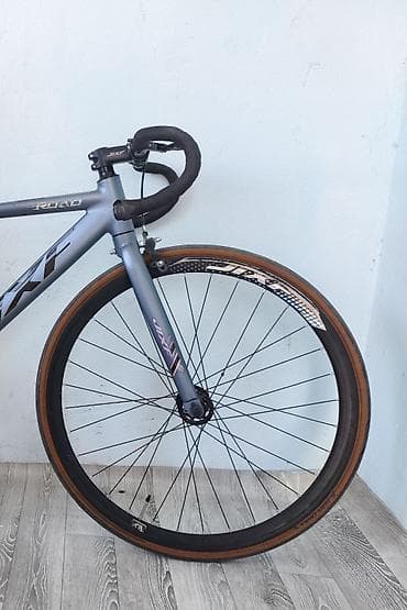 fixed gear: Шоссейный велосипед, Рама M (156 - 178 см), Б/у — 3
