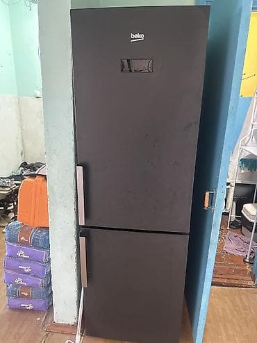 холодильник сдаю: Холодильник Beko, Б/у, Двухкамерный, Total no frost — 1