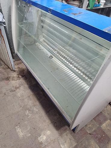Холодильные витрины: Кондитерские, Б/у — 2