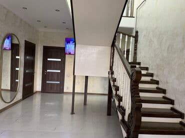 дом для встречи гостей: Доброго времени суток Каракол! 📍В городе Каракол в гостевом доме — 13