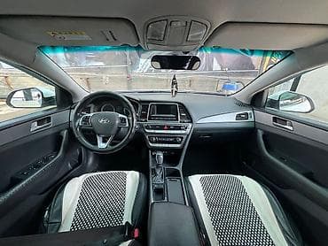 prius v: Hyundai Sonata: 2018 г., 2 л, Автомат, Газ, Седан — 8