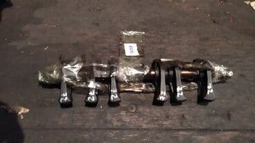 полировычный машынка: Mitsubishi Delica Ось коромысел, Мицубиси Делика ось коромысел без — 1