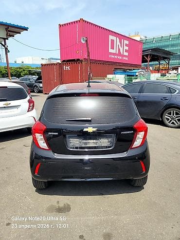 Продажа авто: Chevrolet Spark: 2020 г., 1 л, Автомат, Бензин, Хэтчбэк — 2