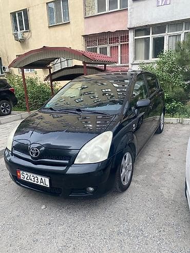 mark x: Toyota Corolla Verso: 2004 г., Бензин, Минивэн — 4
