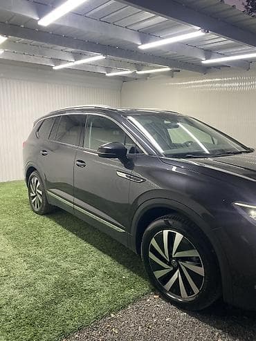 wuling mini ev: Volkswagen Talagon: 2022 г., 2 л, Робот, Бензин, Внедорожник — 4