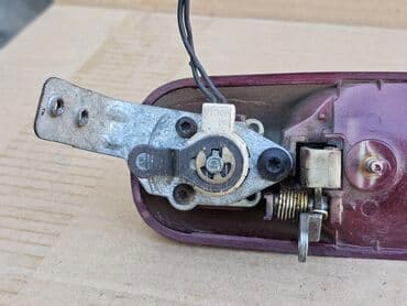 шредеры продольный с ручкой: Передняя правая дверная ручка Дверная ручка Jeep Б/у, Оригинал — 9