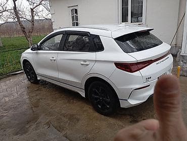 jaguar xe: BYD E2: 2021 г., Автомат, Электромобиль, Хэтчбэк — 3