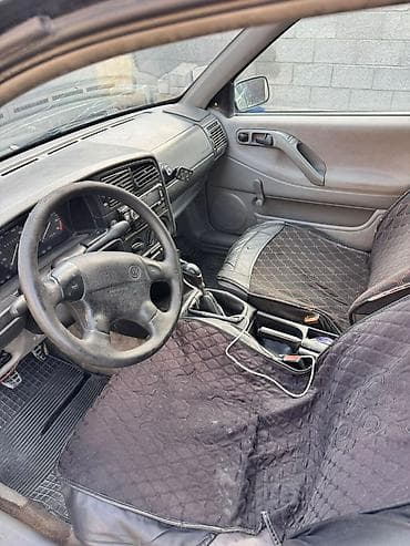 124 e500: Volkswagen Passat: 1995 г., 1.8 л, Механика, Бензин, Универсал — 8