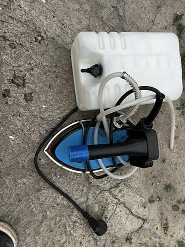 Пароутюг с внешним баком для воды - Профессиональный паровой утюг с