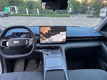 автомаи: Geely Galaxy E5: 2025 г., Автомат, Электромобиль, Кроссовер — 10