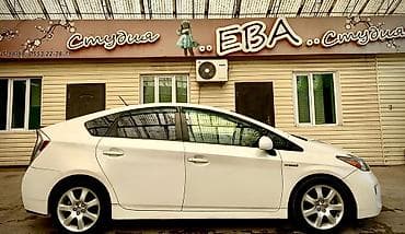 жел майан: Toyota Prius: 2011 г., 1.8 л, Гибрид — 3