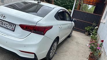 Hyundai Solaris: 2018 г., 1.6 л, Автомат, Бензин, Седан at lalafo.kg Hyundai Solaris: 2018 г., 1.6 л, Автомат, Бензин, Седан
