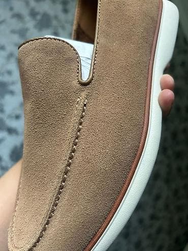 летние макасины: Лоферы из замши - Материал верха: мягкая бежевая замша - Конструкция — 5