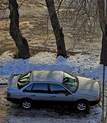 острые крылышки токмок: Volkswagen Passat: 1991 г., 1.8 л, Ручные, Бензин, Седан — 2