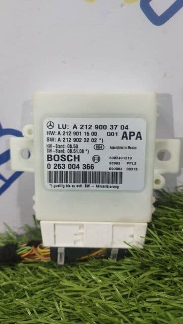 e35: Mercedes-Benz W212 E350 v-3.5 2010 год блок управления парктрониками — 1