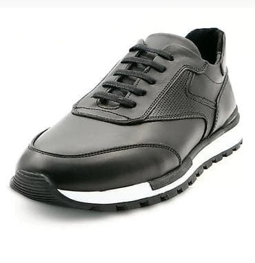 Новые мужские кроссовки из натуральной кожи, размер 41 
Цена 4000 сом