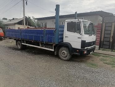 2 4 д: Грузовик, Mercedes-Benz, Стандарт, Б/у — 3