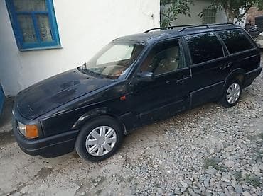 Volkswagen Passat: 1990 г., 1.8 л, Механика, Газ, Универсал — 3
