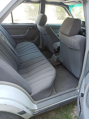 бампер на w220: Mercedes-Benz W124: 1988 г., 2.3 л, Ручные, Бензин, Седан — 5