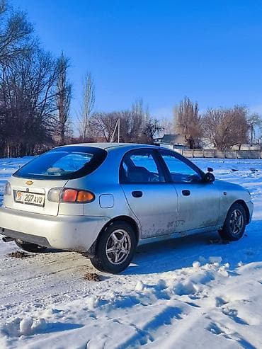 ваз лада гранта: Chevrolet Lanos: 2000 г., 1.3 л, Механика, Бензин, Хэтчбэк — 4
