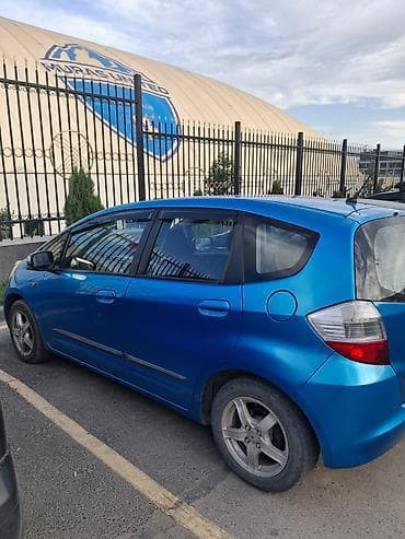 стопы хонда фит: Honda Jazz: 2010 г., 1.4 л, Механика, Бензин, Хэтчбэк — 5